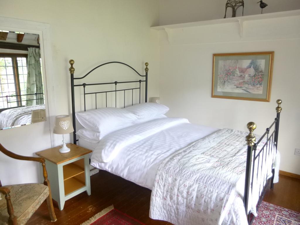 Church Hall Farm Bed And Breakfast Broxted Pokoj fotografie